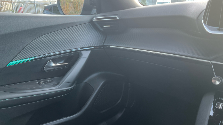 Peugeot 2008 1.2 PureTech Allure Premium+ 5dr Petrol Estate